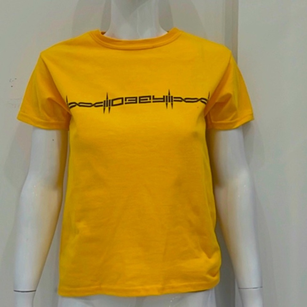 NWT yellow tee